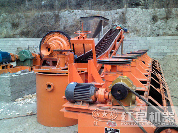 攪拌桶作業(yè)現(xiàn)場