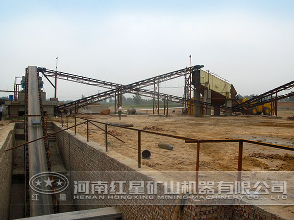 玄武巖生產(chǎn)線(xiàn) 玄武巖生產(chǎn)線(xiàn)