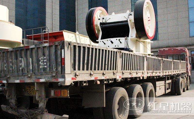 簡擺顎式破碎機(jī)價(jià)格實(shí)惠,待發(fā)貨山東 簡擺顎式破碎機(jī)價(jià)格實(shí)惠,待發(fā)貨山東