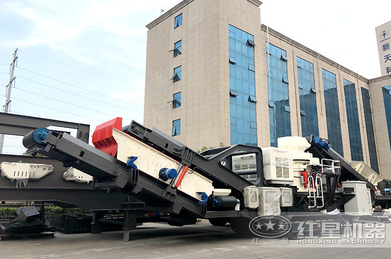 柴油動力小型移動碎石機，可靈活轉場