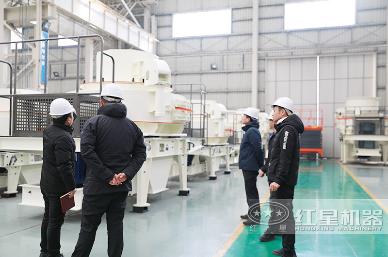 紅星廠家小型制砂機(jī)價(jià)格便宜，提供客戶到場(chǎng)參觀