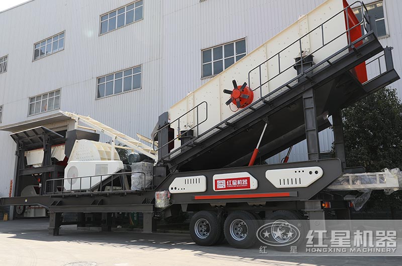 大型移動式破碎機(jī)設(shè)備圖片 大型移動式破碎機(jī)設(shè)備圖片