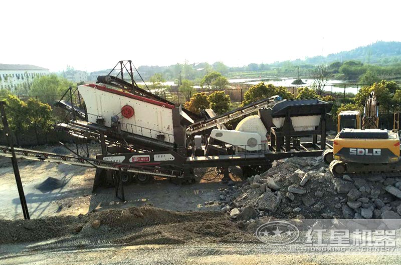 流動石子機設備作業現場圖 流動石子機設備作業現場圖