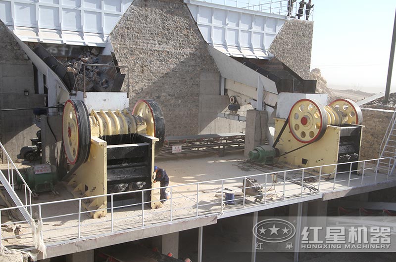 河北客戶(hù)時(shí)產(chǎn)1000噸碎石生產(chǎn)線(xiàn) 河北客戶(hù)時(shí)產(chǎn)1000噸碎石生產(chǎn)線(xiàn)