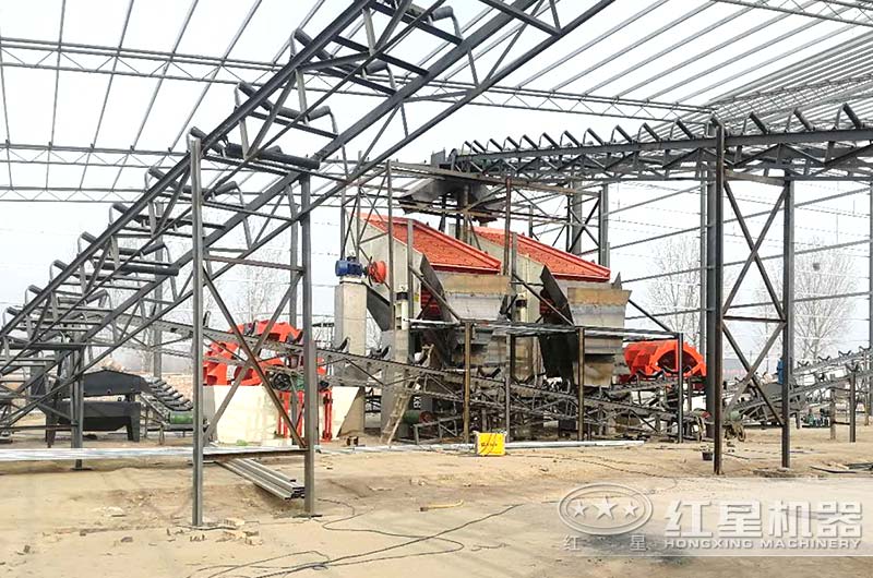 日產(chǎn)1500噸洗山沙設(shè)備工作現(xiàn)場(chǎng)圖片 日產(chǎn)1500噸洗山沙設(shè)備工作現(xiàn)場(chǎng)圖片