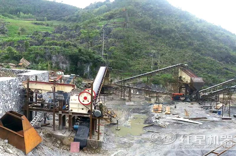 湖北時產600噸石頭破碎生產線現場 湖北時產600噸石頭破碎生產線現場