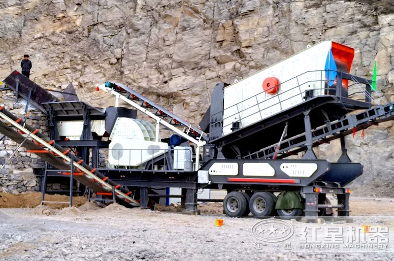 錘式流動石子破碎生產(chǎn)線現(xiàn)場 錘式流動石子破碎生產(chǎn)線現(xiàn)場