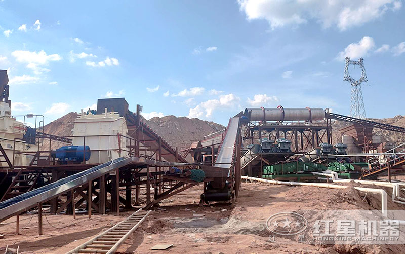 固定式建筑垃圾粉碎設(shè)備現(xiàn)場 固定式建筑垃圾粉碎設(shè)備現(xiàn)場