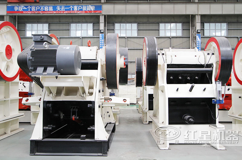 鄂式破碎機 鄂式破碎機