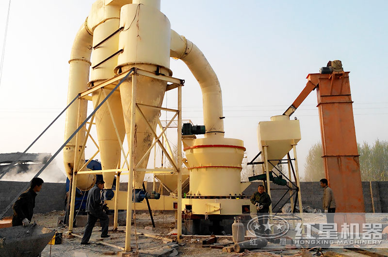 磨粉生產(chǎn)現(xiàn)場 磨粉生產(chǎn)現(xiàn)場