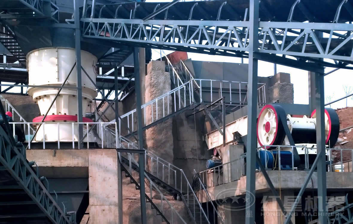 花崗巖制砂生產(chǎn)線現(xiàn)場 花崗巖制砂生產(chǎn)線現(xiàn)場