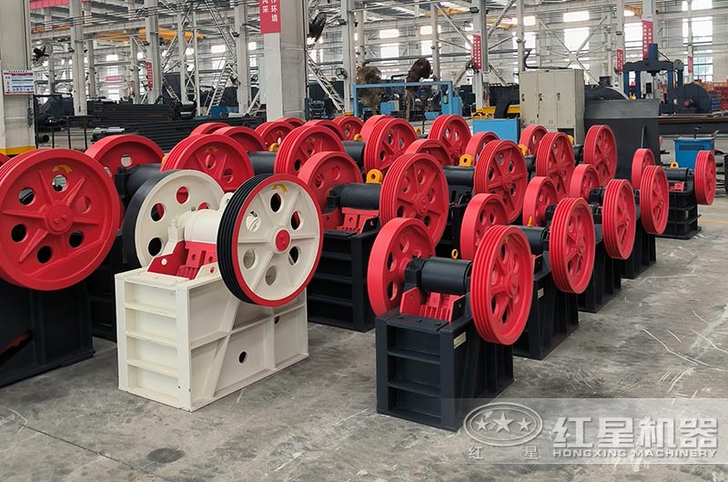 鄂式破碎機現貨展示