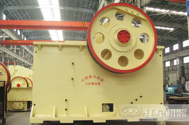 大型PE顎式破碎機 大型PE顎式破碎機